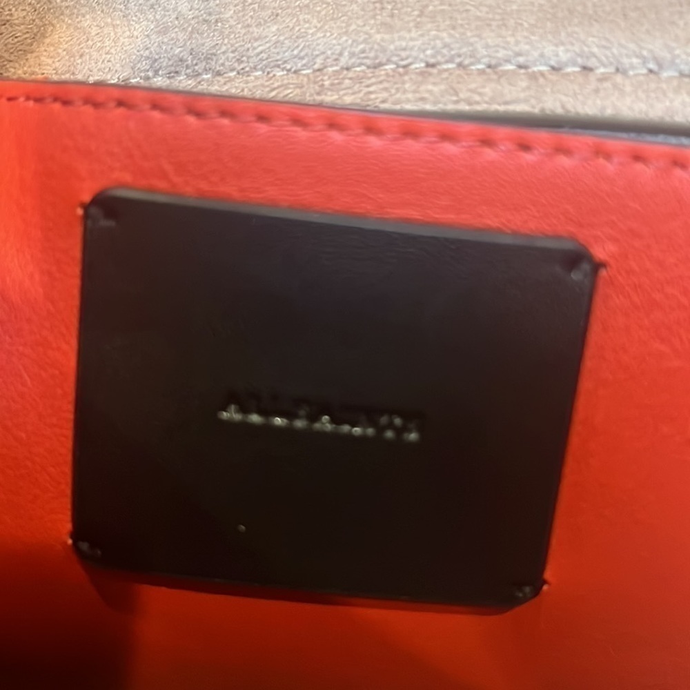 ALLSAINTS Harley leather Crossbody bag with defect - Picture 9 of 9